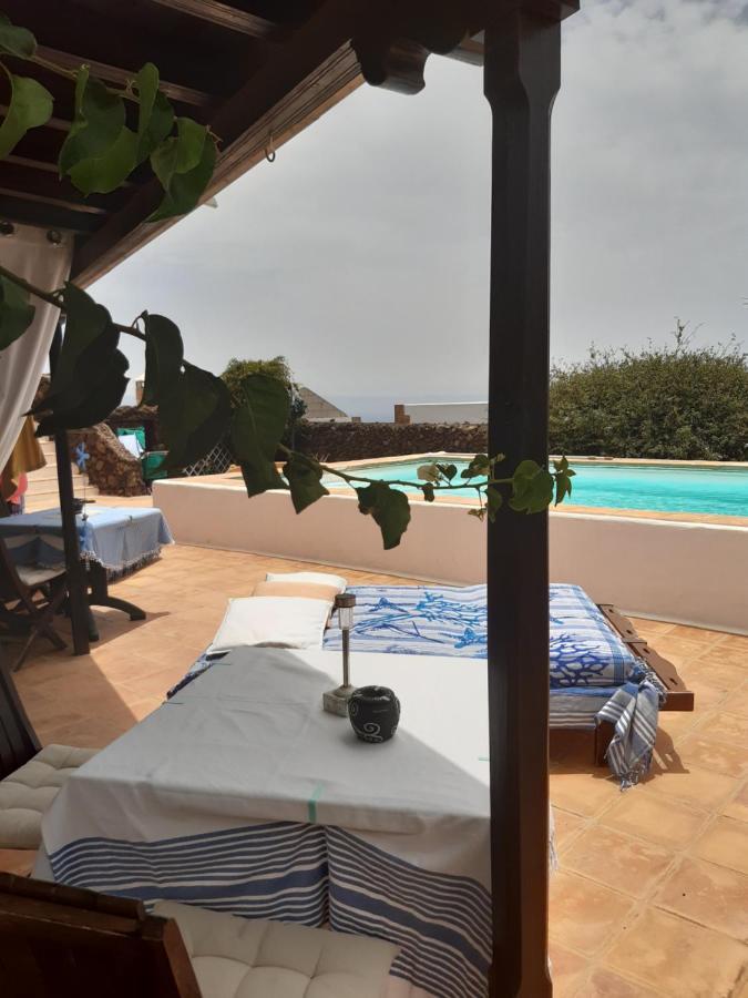 Tipica Lanzarote House Only Adults Bed & Breakfast Tías Exterior foto