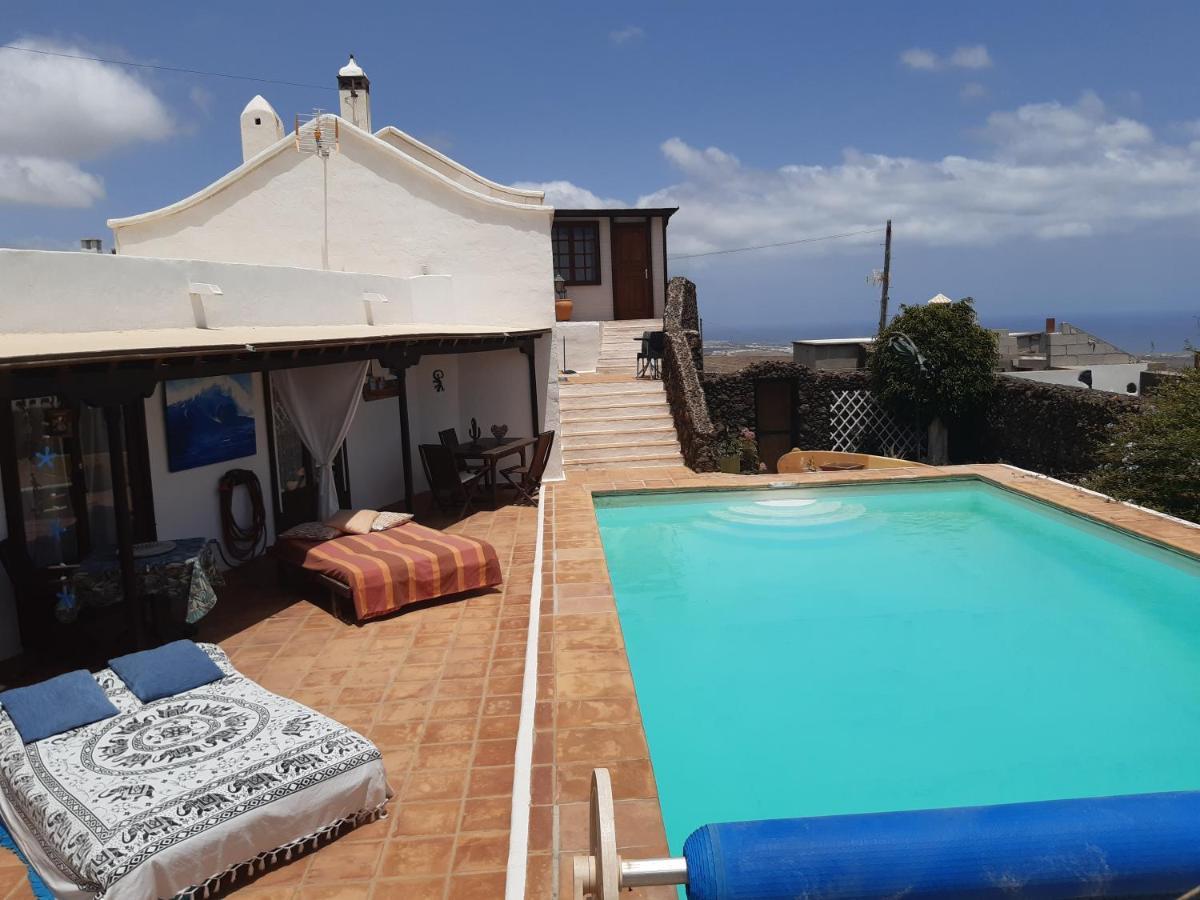 Tipica Lanzarote House Only Adults Bed & Breakfast Tías Exterior foto
